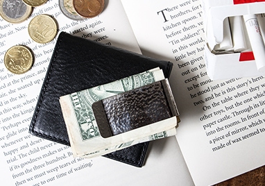 ディアージのマネークリップ　CHASING MONEY CLIP